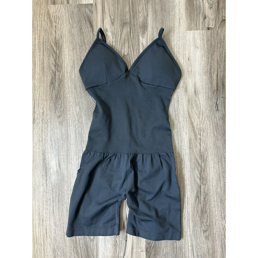 Ribbed Athletic Romper Workout Bodysuit Charcoal Grey Open Back Contour Sz Small